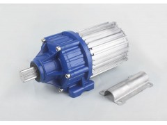 日光温室卷覆盖膜电动卷膜机图1